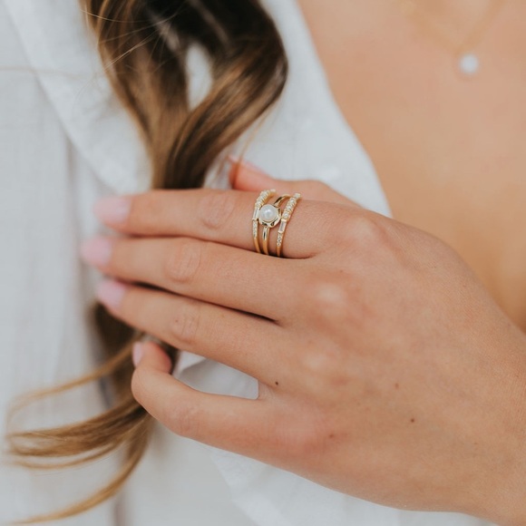 Pearl 18k Gold Vermeil Band Ring in White Pearl - Picture 2 of 3